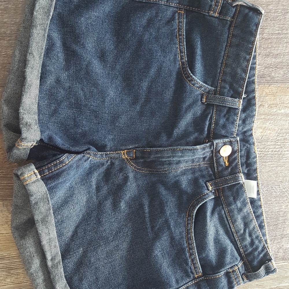 H&M shorts
